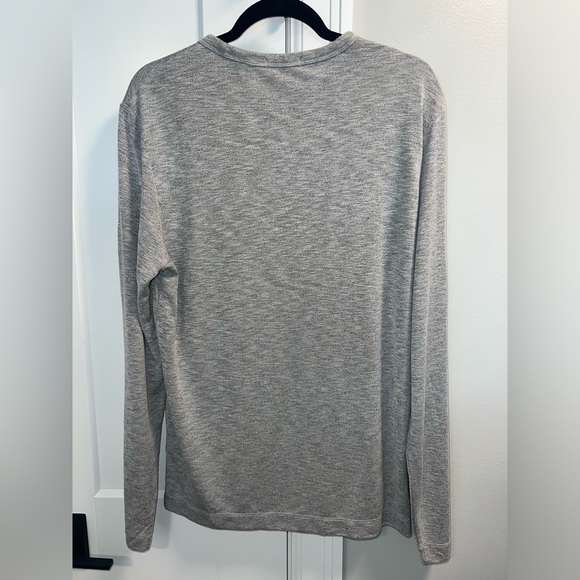 Theory Essential Long Sleeve Grey Shirt | Men’s Size Large - Picture 2 of 2